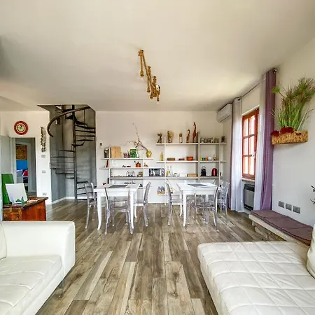 Nest Guest house